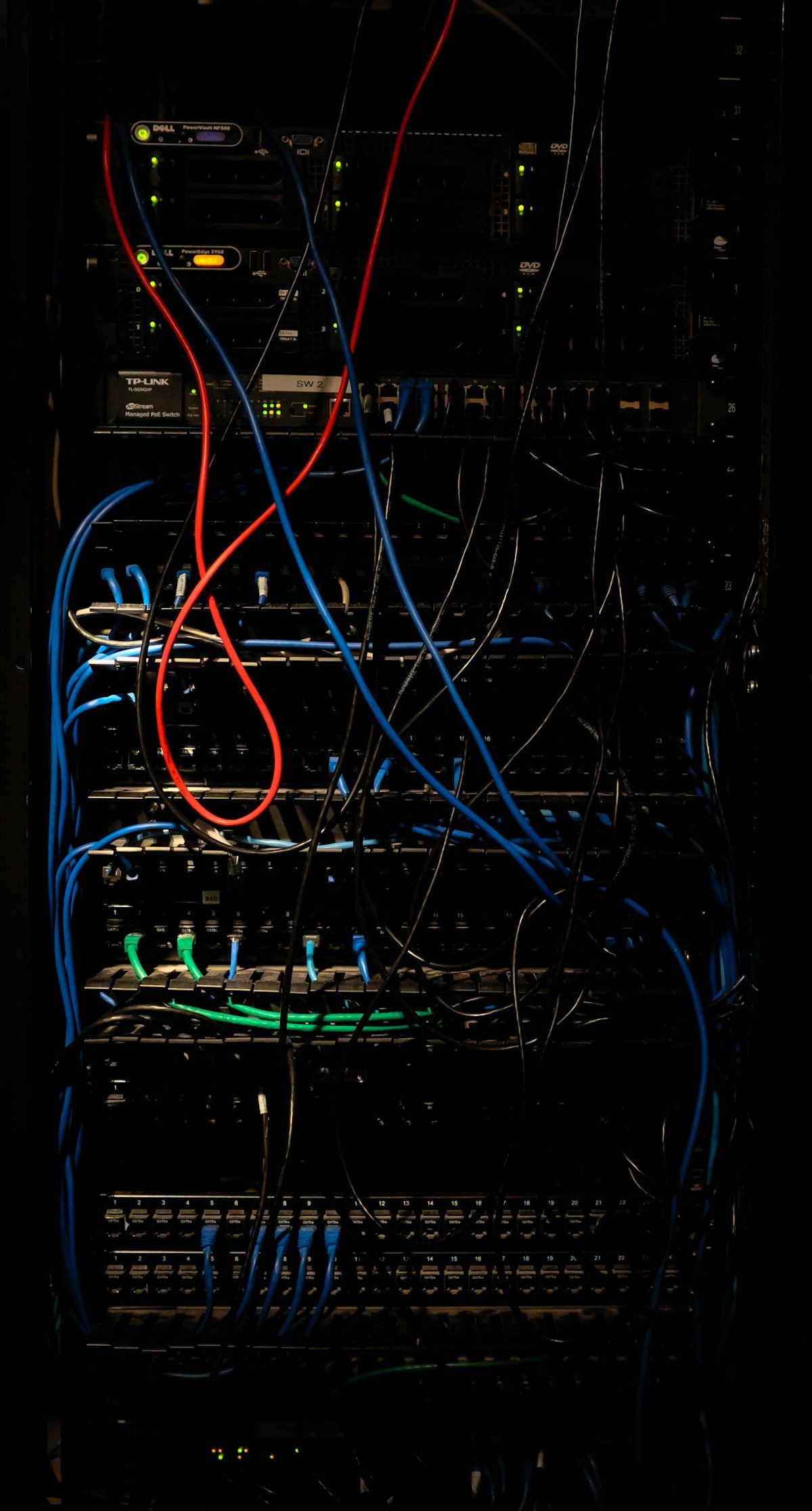 Netzwerk-Router und IT-Equipment